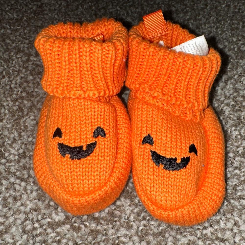 Pumpkin Shoes, one size